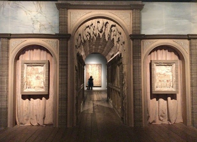 With cardboard & silk, French artist Eva Jospin has transformed the ground floor of @PalazzoFortuny in #Venice into a wondrous fairy-tale forest. New #VeniceBlog post-> venetiancat.blogspot.com/2024/04/eva-jo…