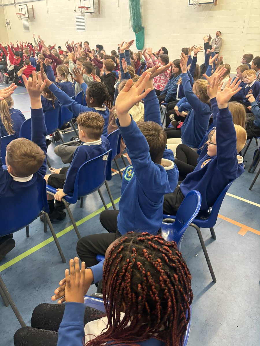 BBC National Orchestra of Wales Live Experiences event 🎸🎻🎺🥁🎷🪇

Year 3 had a wonderful afternoon listening to the talented musicians and playing musical games for the upcoming olympics 🏋️‍♂️🏊🏻‍♀️🤾‍♀️🤼‍♂️🏃🏻‍♀️

@BBCNOW