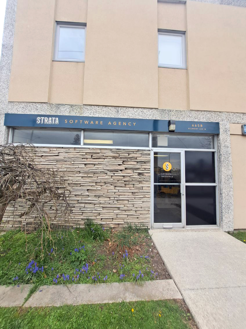 WestmountSigns's tweet image. Check out the new signage we just install for @strata_research at 665B Belmont Ave West, in  #Kitchener, Ontario. 

#customsigns #interiorsigns #WaterlooRegion #belmontvillagekw