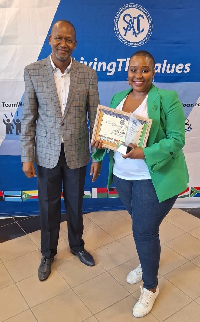 Today #SADC Secretariat held a ceremony at SADC Headquarters in Gaborone, Republic of Botswana, to celebrate their outstanding performing employees for the financial year 2022-2023. @EliasMagosi @AngeleMakombo @BWGovernment @DIRCO_ZA @sardcnet
