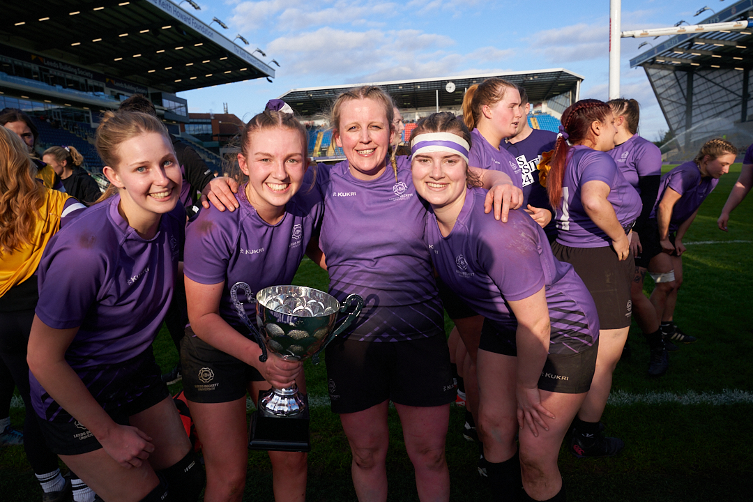 Varsity champions of 2024! 💜🏆 LBU has reclaimed the Varsity title after an epic showdown with our friendly rivals Uni of Leeds. Our sports teams have turned the city purple and brought home the trophy. Find out more👇 leedsbeckett.ac.uk/.../04/varsity…