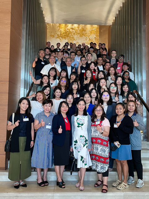 CISAC is constantly working to help improve the efficiency of its global network of CMOs. 💡 More than 70 participants from 11 of CISAC’s member societies have just completed a 2-day training in Bangkok on the use of CIS-Net tools & digital distribution of #royalties. 📷 MCT