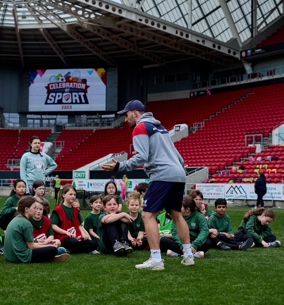 Happy #UKCoachingWeek! 🧑‍🏫 Share your #ThanksCoach message for our brilliant 𝗕𝗿𝗶𝘀𝘁𝗼𝗹 𝗦𝗽𝗼𝗿𝘁 𝗙𝗼𝘂𝗻𝗱𝗮𝘁𝗶𝗼𝗻 team and show your appreciation of their hard work! @_UKCoaching | #ThanksCoach