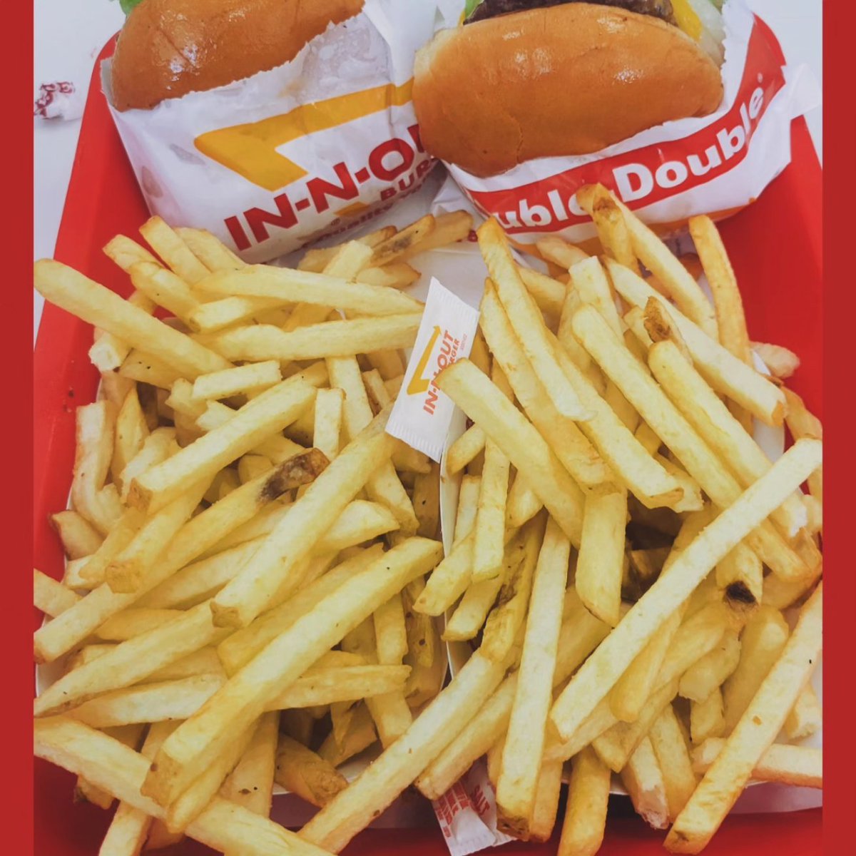 We really need @InNOut in Maryland.
Like why do I have to come to Cali to get this??