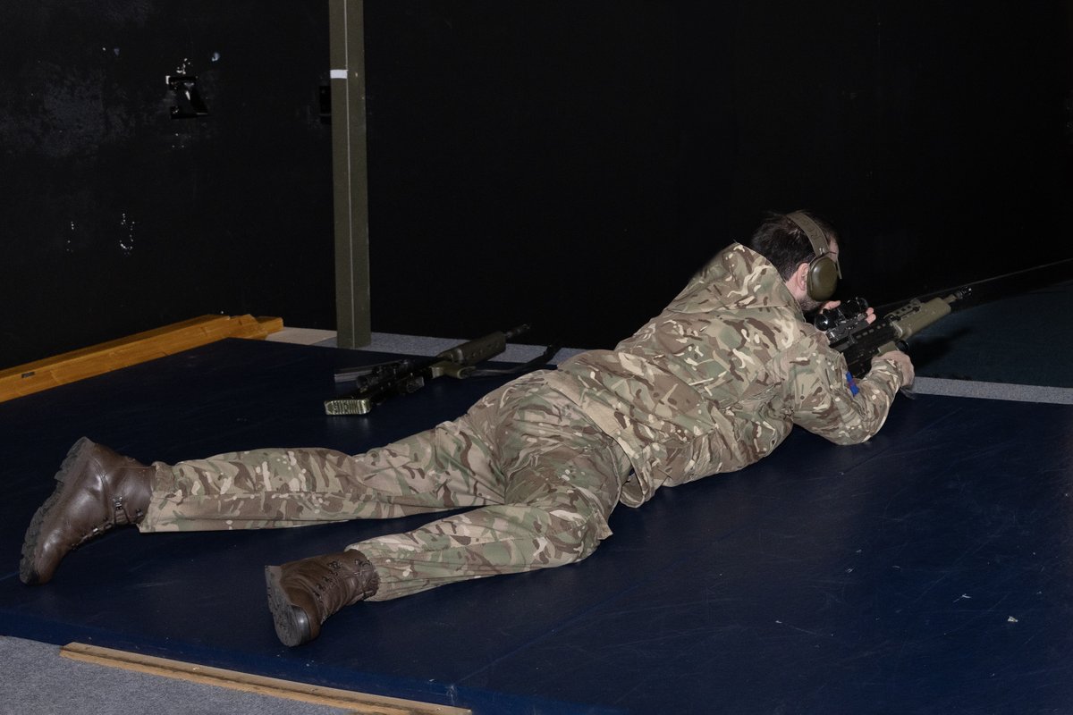 Air Security Force Teams Head to Head on Military Skills @RAF_Shawbury The March and Shoot Competition tests military skills, fitness and shooting, as well as developing resilience and wellbeing of those who keep our Stations safe. Congratulations to the winners - Team Marham!