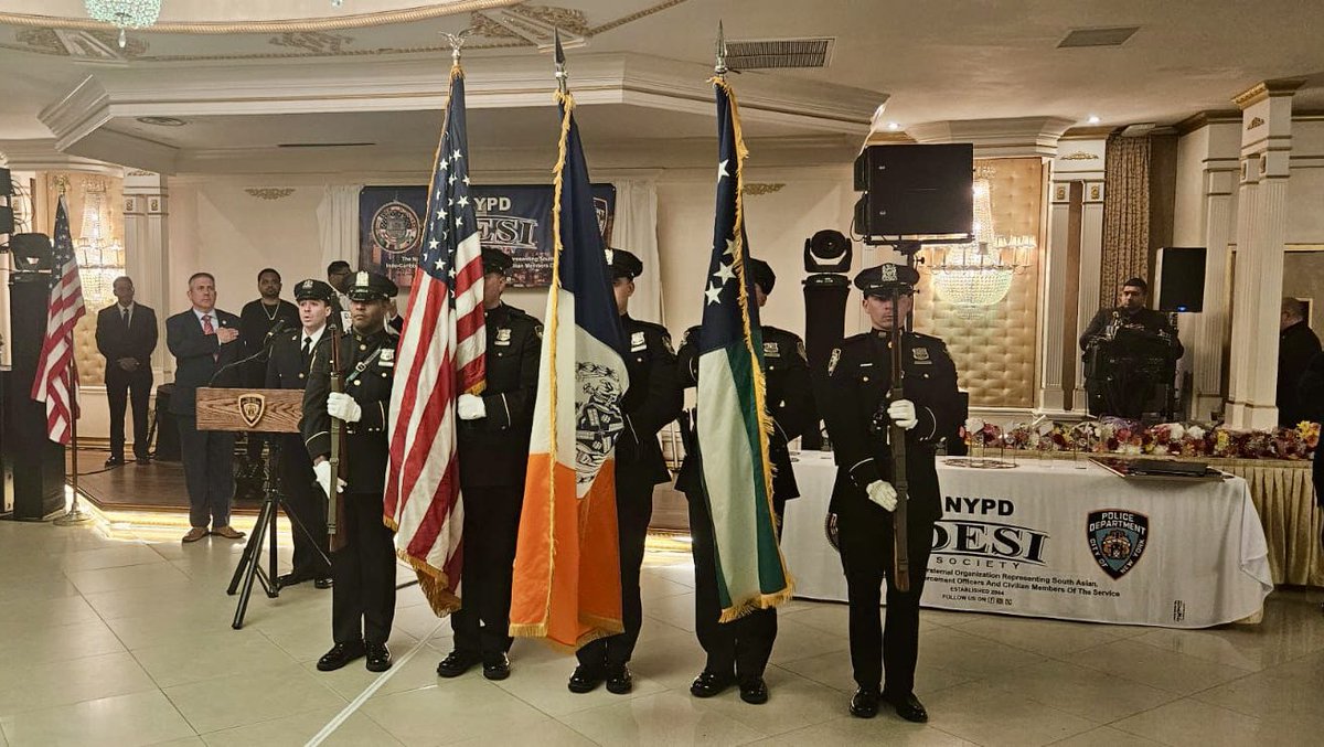 Last night, we gathered at Leonard’s Palazzo for the Annual @NYPDDesi Society Dinner. Thank you everyone who attended. @NYPDnews