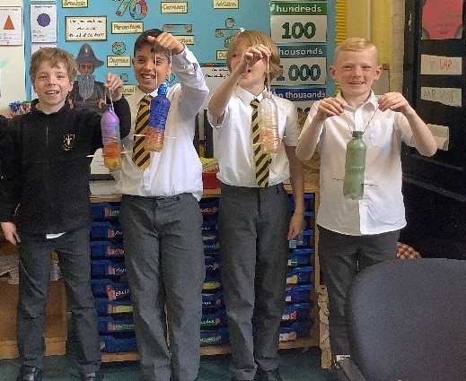 St Gabriels School (@gabrielsschool) on Twitter photo We had great fun making bird feeders thanks to Abbie from
<a href="/WatesGroup/">Wates Group</a>
! We hope the vibrant colours bring lots of birds to enjoy the garden. #birds #CommunityEngagement We had great fun making bird feeders thanks to Abbie from
<a href="/WatesGroup/">Wates Group</a>
! We hope the vibrant colours bring lots of birds to enjoy the garden. #birds #CommunityEngagement
