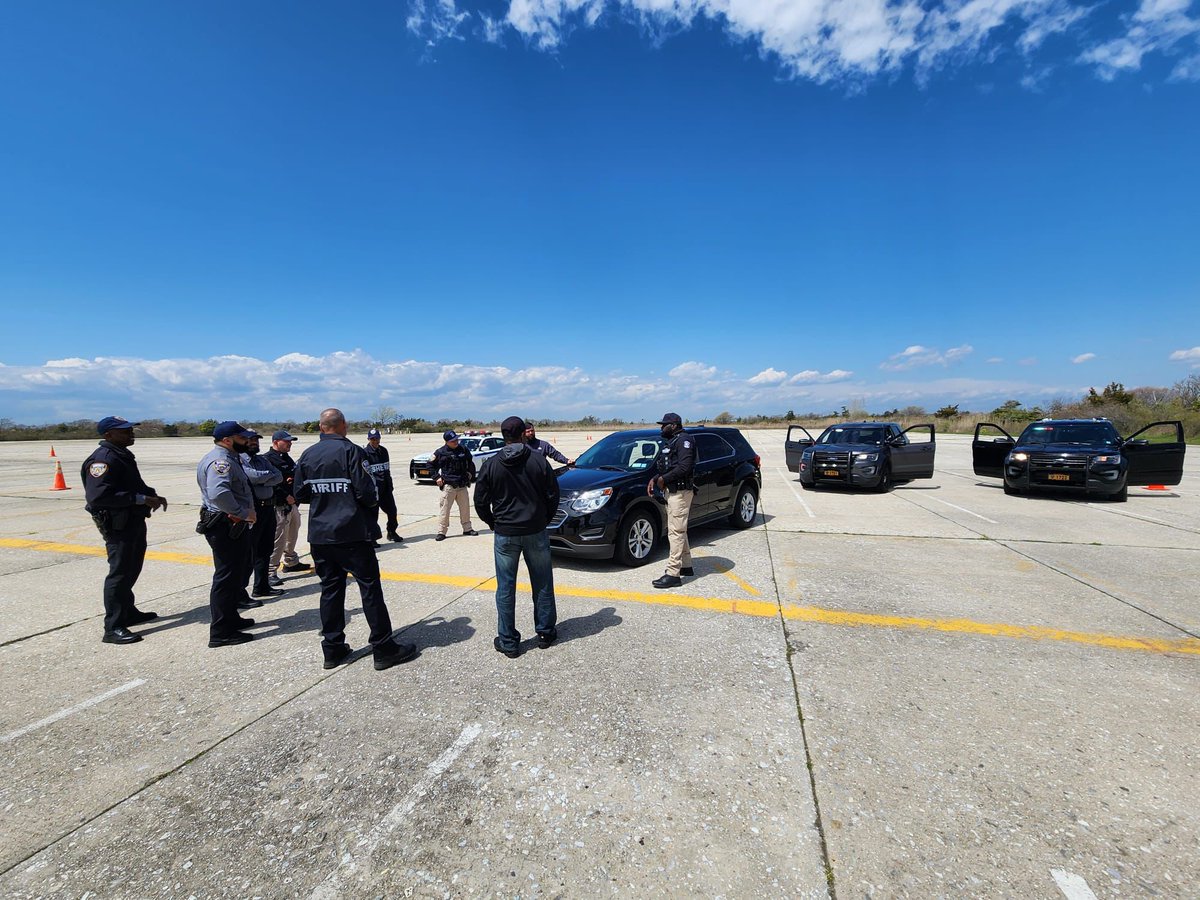 Early morning High Risk Car Stop Training for our cadets and Sheriff Response Team. Safety is our priority and training is how we develop the tactics for handling potentially dangerous situations. #NYCSheriff #CarStop #Training #Tactics #SRT