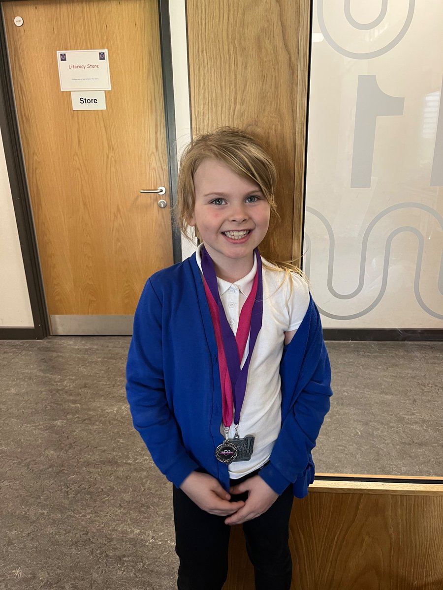 Well done to this confident individual from Primary 3B for her fabulous dance medals! ⭐️⭐️ #confidentindividual #successfullearner