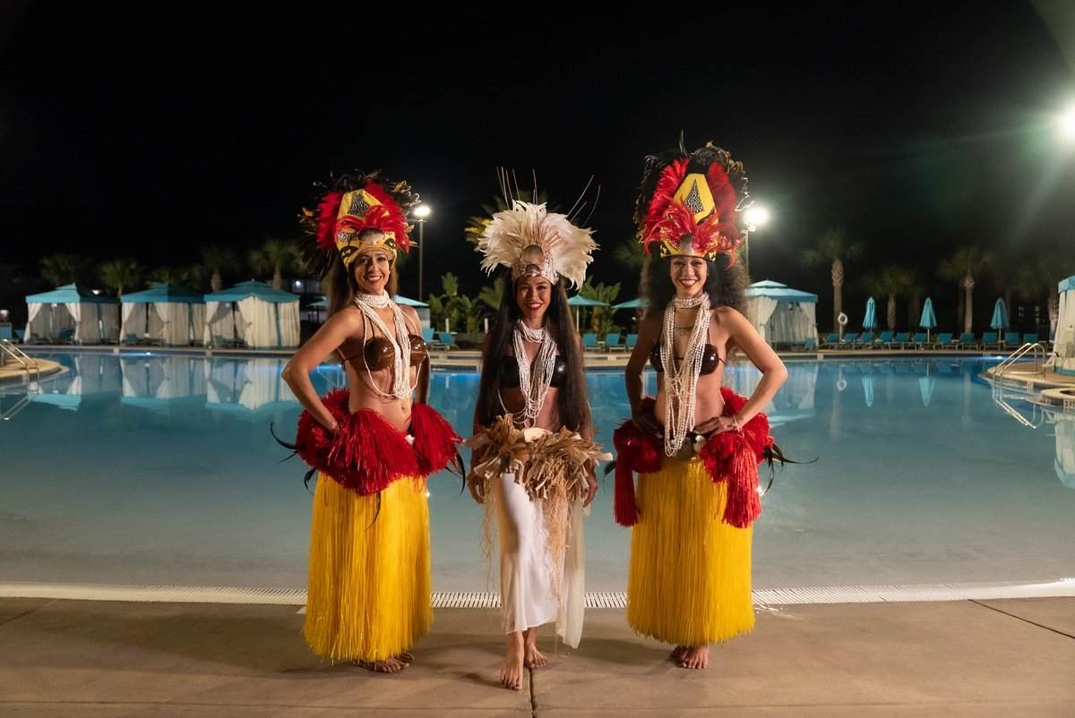 Experience Polynesian Nights at Margaritaville Resort Orlando! 🌺 On Select Saturday nights at 6pm, immerse yourself in fire, dance, and island vibes. Don't miss out! 🔥🌴