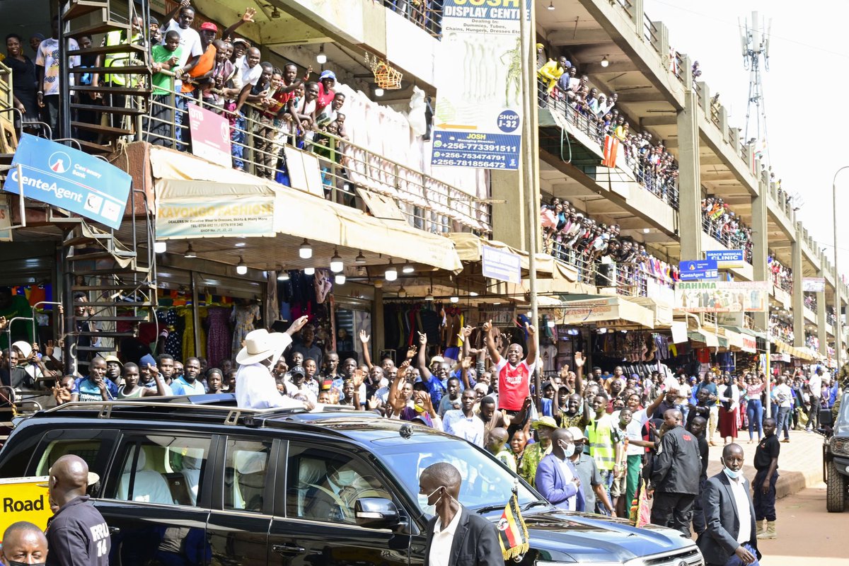 President Museveni in Downtown Kampala 🇺🇬