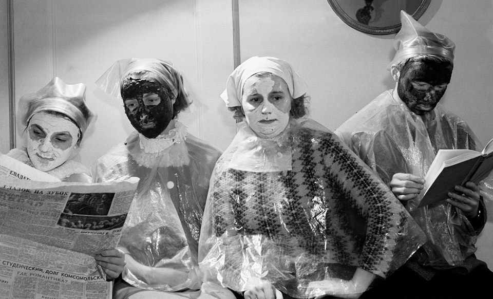 Moscow beauty parlor, 1964.