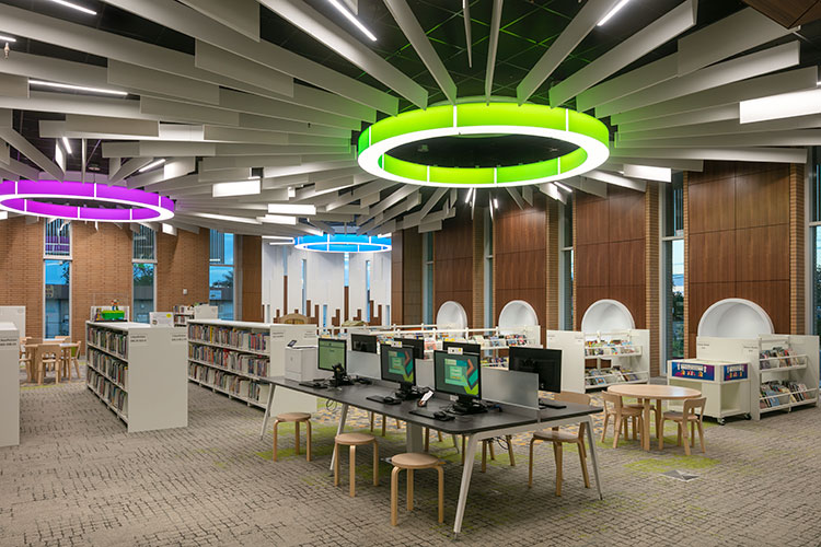 📢FINAL CALL📢 Should your library be featured in the 2024 Library Design Showcase? Submissions are DUE WEDNESDAY, MAY 1! Learn how to apply: americanlibrariesmagazine.org/2024/01/02/sho… And check out some of last year's selections 👇