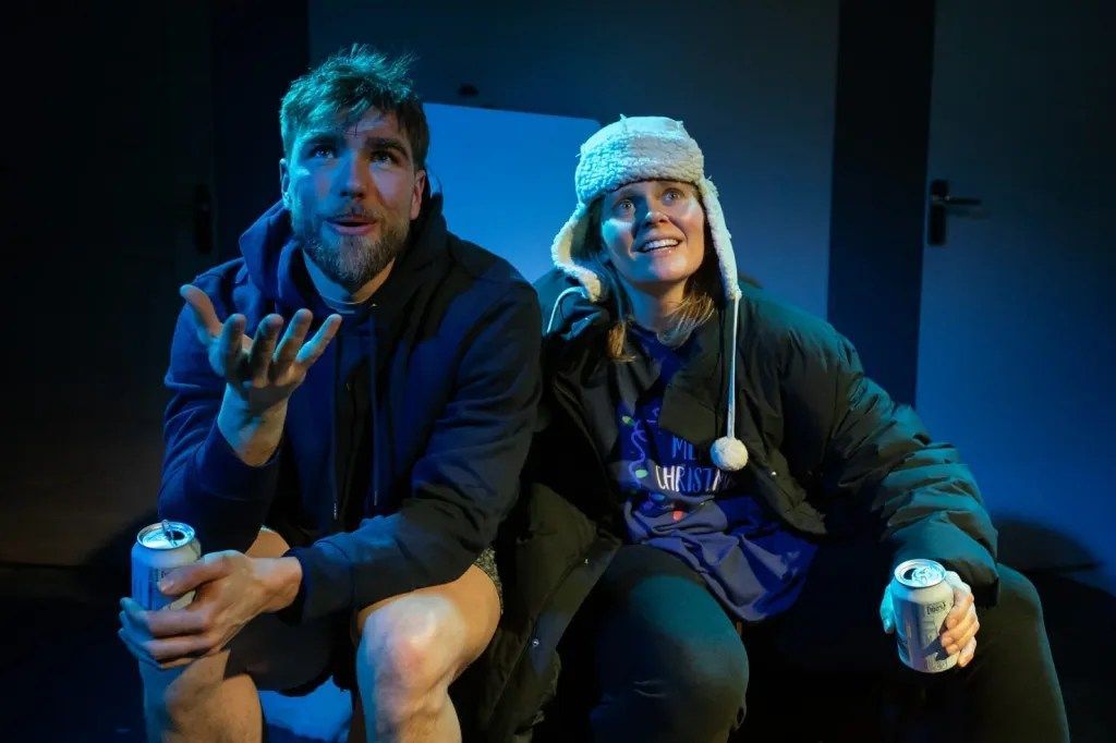 ‘You can really feel every bit of the tension & emotion that comes through in this timely play.’

@LoveLondonLC’s Emma Clarendon reviews @BangingDenmark at @finborough, a dark comedy which all too sadly reflects modern times ★★★★ #theatrereviews #RT.

buff.ly/4aR38Xg