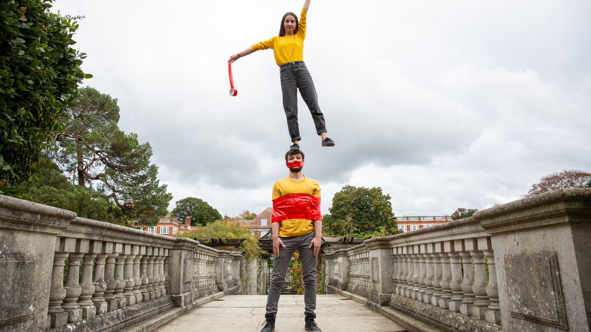 Hands Down Circus presents Tape That! in our amphitheatre on 10 August! A charming, light-hearted, non-verbal acrobatic duet using colourful tape, object manipulation and partner acrobatics. A fun performance suitable for the whole family! 🎟parkwoodtheatres.co.uk/the-hawth/what…