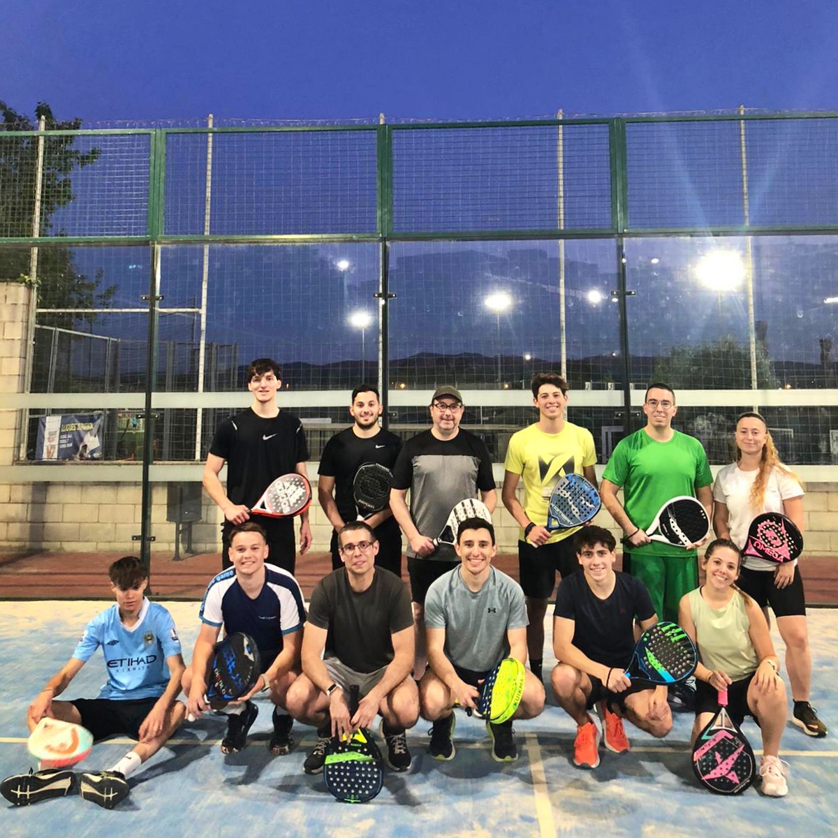 ⚡🎾 IMATGES de l'AMERICANA de #pàdel celebrada el passat 1️⃣9️⃣ D'ABRIL a les instal·lacions esportives del #SAF del #campusUAB, #UABer ‼️😎

#campusUAB #UAB #ViulaUAB #UABers #campus #studentslife #SAFUAB