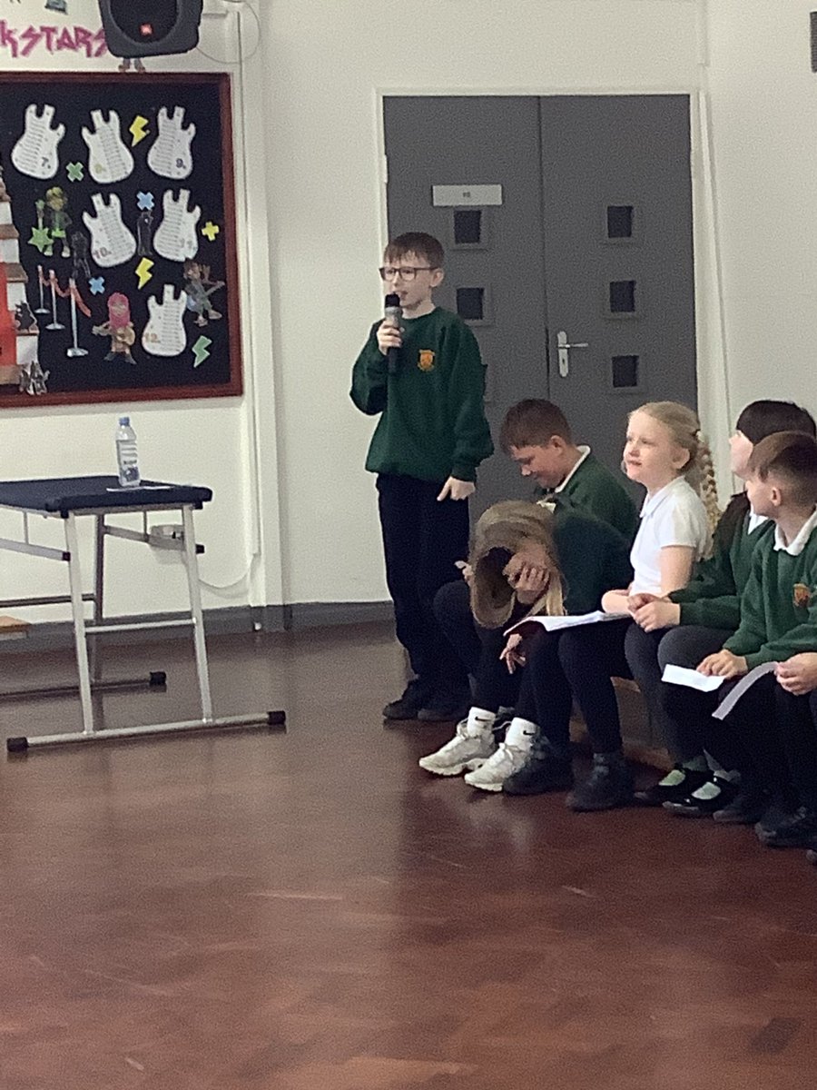 Thank you to all the grown ups who came to our 4EC learning presentation! I’m sure you can all agree the children did a fantastic job sharing all the amazing things we do! I’m very very proud of them! #shinebright @broadwayjuniors