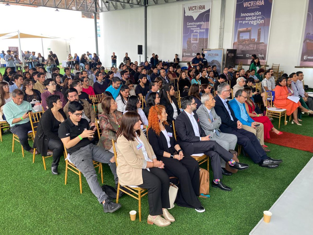 📢‼️Conferencia COTECH‼️ A esta hora, cerca de 400 gamers y emprendedores regionales participan en la Conferencia Tecnológica de Chile en Centro Victoria. Evento masivo con expertos nacionales e internacionales en videojuegos, blockchain e IOT. Apoya @Corfo #Iquique ♻️💪🚀🌎✅