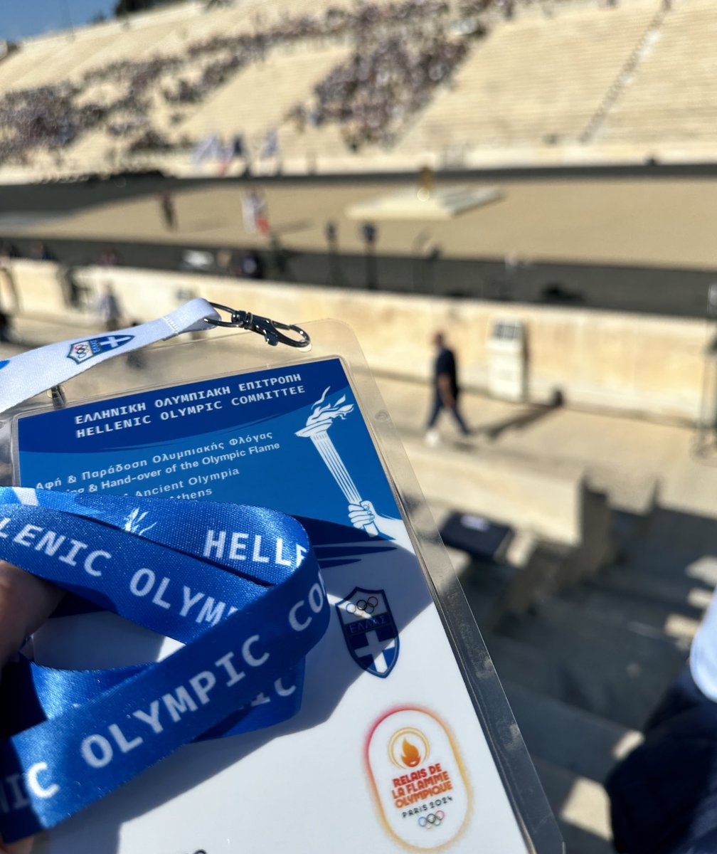 _OLiVe_L's tweet image. Waiting for the #OlympicFlame to arrive 💙🇬🇷 

#RoadtoParis2024 #TorchRelay #TeamHellas