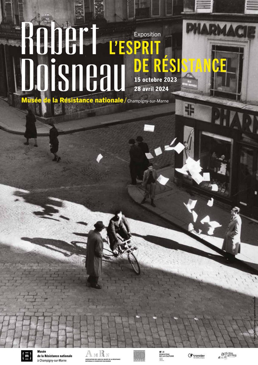 'Robert Doisneau-The Spirit of Resistance' at the Musée de la Résistance nationale, Champigny-sur-Marne. 'The links between this committed humanist and the Resistance, from his work as a forger during the Nazi Occupation to his 1985 donation to the museum' veroniquechemla.info/2016/10/robert…