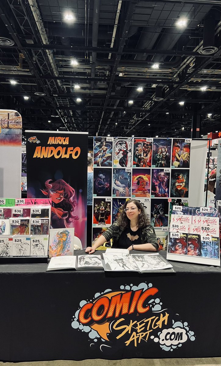 I’m here ❤️❤️❤️ @c2e2 artist alley P07 with @ComicSketchArt ❤️❤️❤️ #c2e2 #chicago