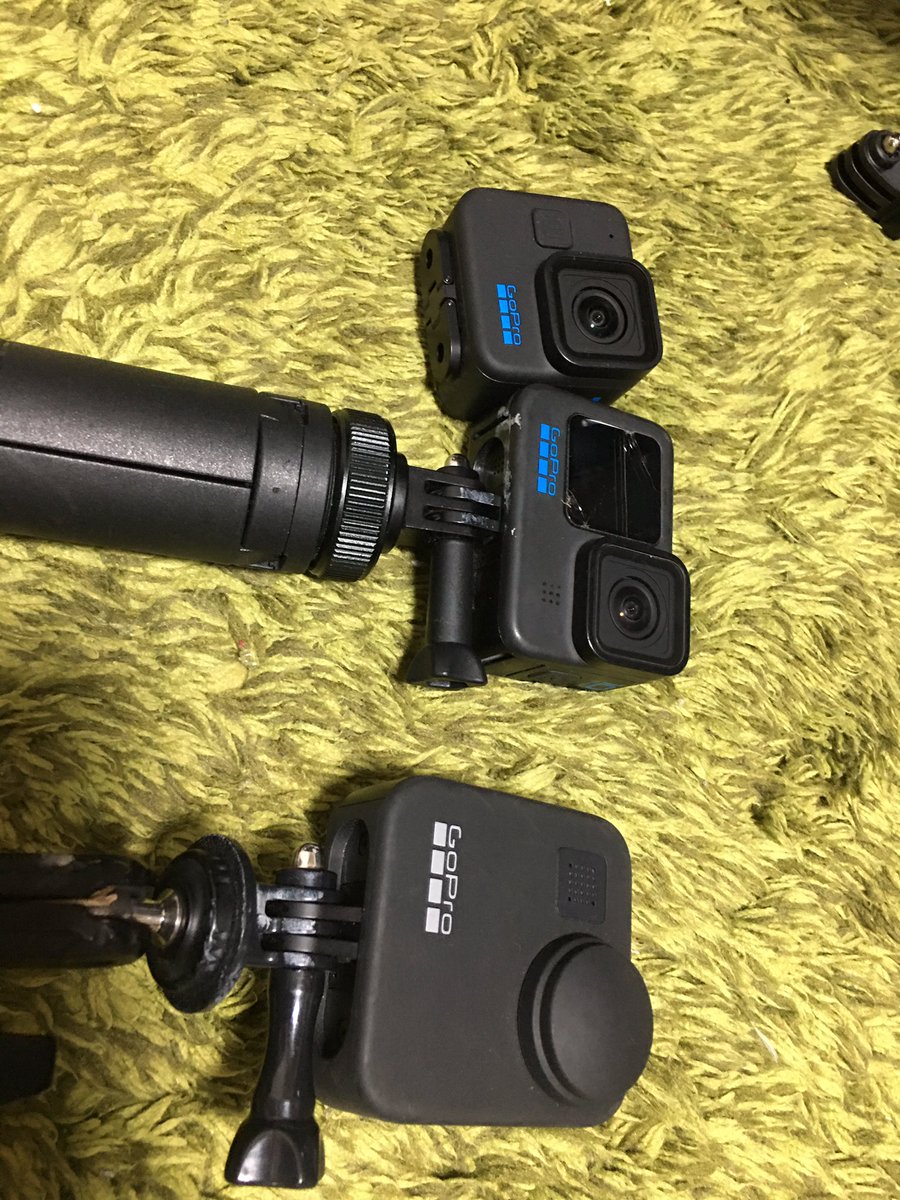 Mikchey7's tweet photo. GoproHero11mini買ってみました!
ヘルメットにつけてみましょうかね
#Gopro #hero #hero11mini https://t.co/FY9oOdGTLW