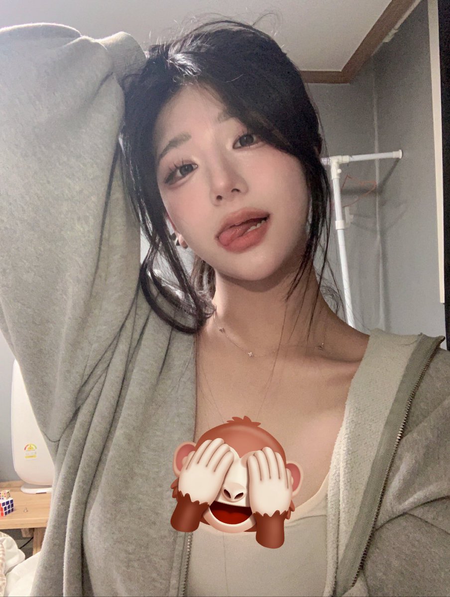 sera0011200's tweet photo. 입에 고추 넣을래? #아무나 #야노 #선생님 #필라테스 #강사 https://t.co/93Nez86gjS