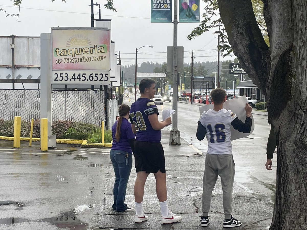 Thanks to Fiesta Taqueria for hosting us and letting us takeover your restaurant. We had lots of fun promoting some great eats and the Viks. Thanks for all your support.