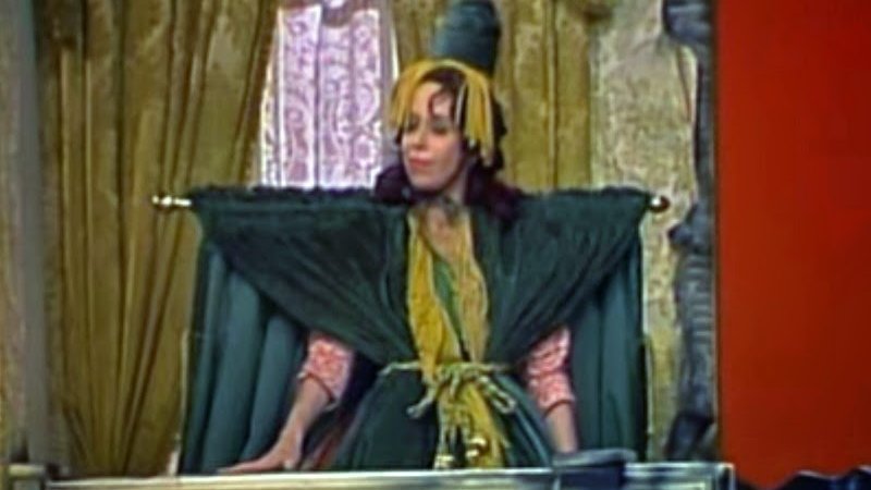 Happy birthday to Carol Burnett, the warmest of comic performers, who exudes good will even in sharpest satiric mode. Her parodies of classic Hollywood movies honed both my sense of humor and nascent critical sensibility. And nobody ever wore a set of curtains with more elan.