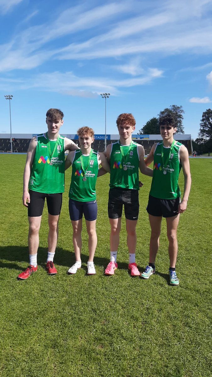 CbsMullingar's tweet image. Two days of action came to a finish with a set of silver medals for our Senior 4 by 400m relay. Overall a great couple of days with five individual medallists and a lot of young athletes enjoying the competition.
