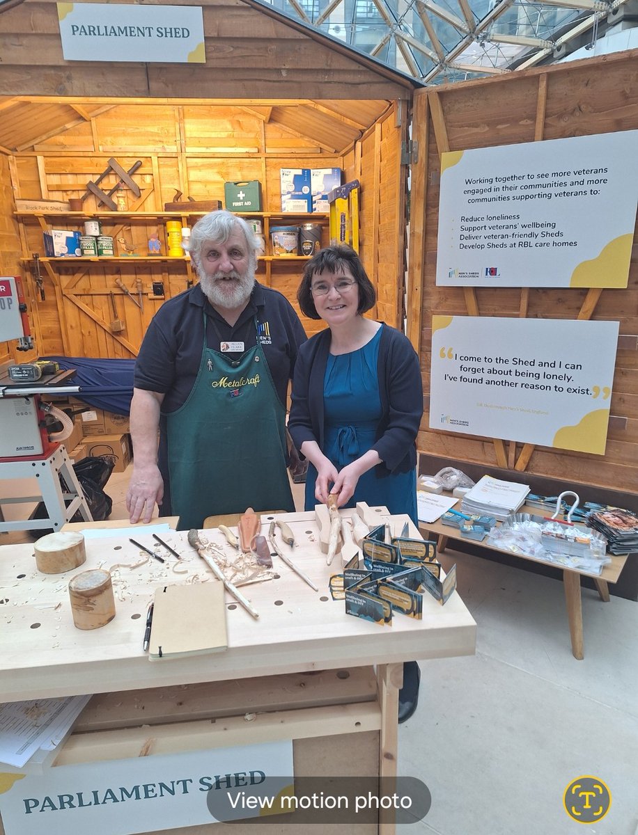 I was delighted to meet with @UKMensSheds which erected a #MensShed in Westminster to raise awareness of men’s wellbeing joined by @Zer0Suicide & @Ageing_Better. Fab Men's Sheds across #NorthAyrshire - @GarnockM & others. More info here 👉 tinyurl.com/yc35z7xp