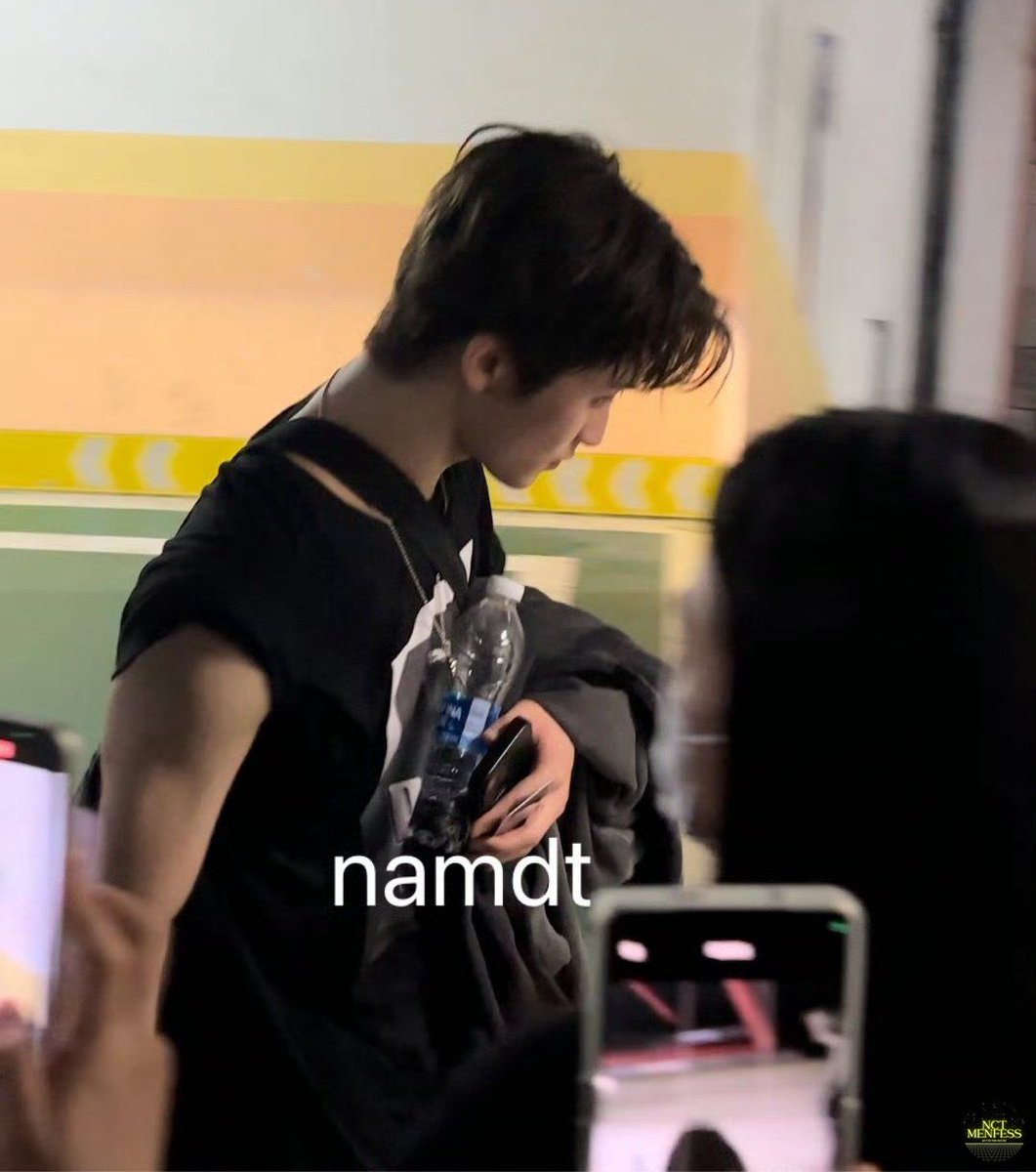 nct_menfess's tweet image. EMANG CWOK KALO ABIS MAEN BASKET BOLEH SE GANTENG INI???!!!!!!!!!! 😳😳😳😳😳😳😳😳

nct!