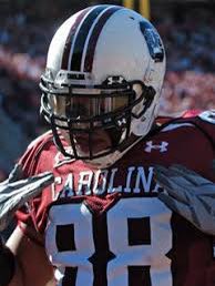 I am extremely grateful to receive an offer from The University of South Carolina @CoachCoiro @ChadGrier_ @PDS_ChargersFB @Coach_Hill71 @CoachHarrisSC @CoachSBeamer @CoachSterlLuc @GamecockFB @Barstool_Cocks