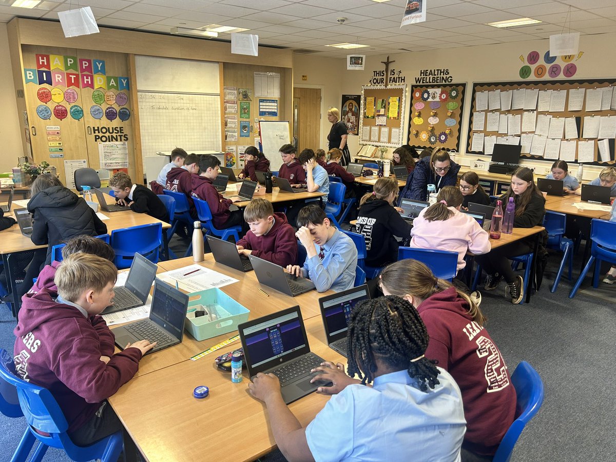 We had so much fun with our new S1 from @HighMillPrimary & @stathscarluke, learning all about Cyber Security using @NCSC’s CyberSprinters resources. Well done to our prize winners, and we can wait to see you all again soon!

#ChooseComputingScience
#ClosingTheGenderGap