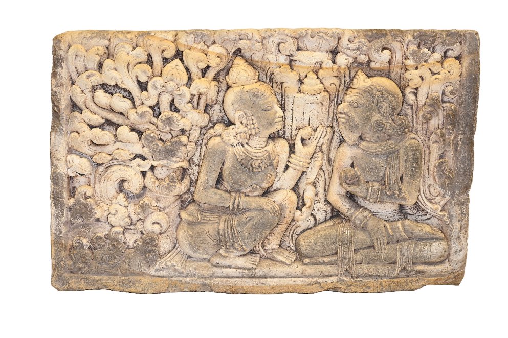 @DenverArtMuseum @sam_tabachnik The Indonesian returns include this stone relief, a wonderfully rare example of Majapahit art that was seized from one of Subhash Kapoor’s storage units.