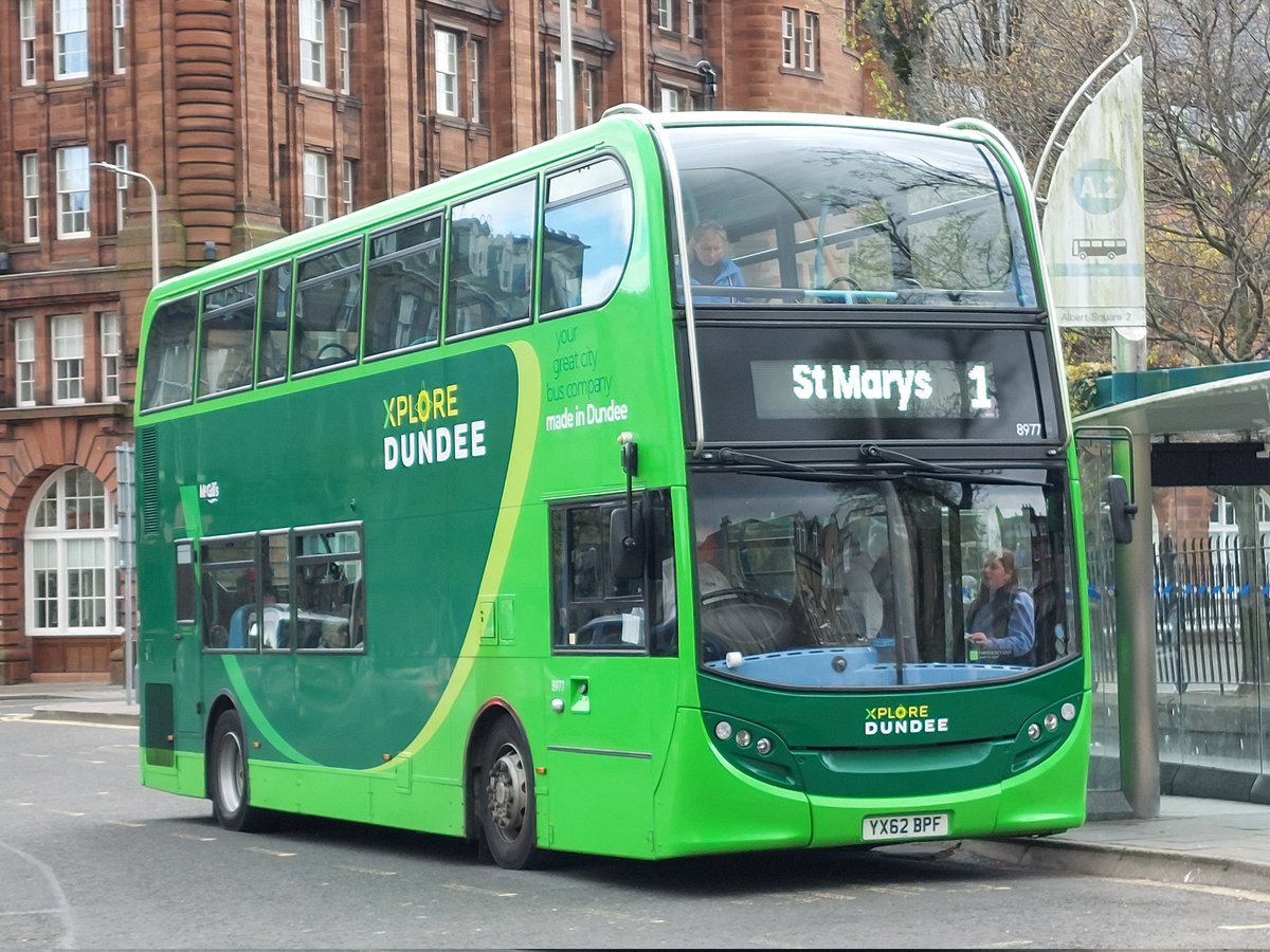 Xplore Dundee ADL Enviro40D 8977 YX62 BPF seen at Albert Square running service 1 to St Mary's.