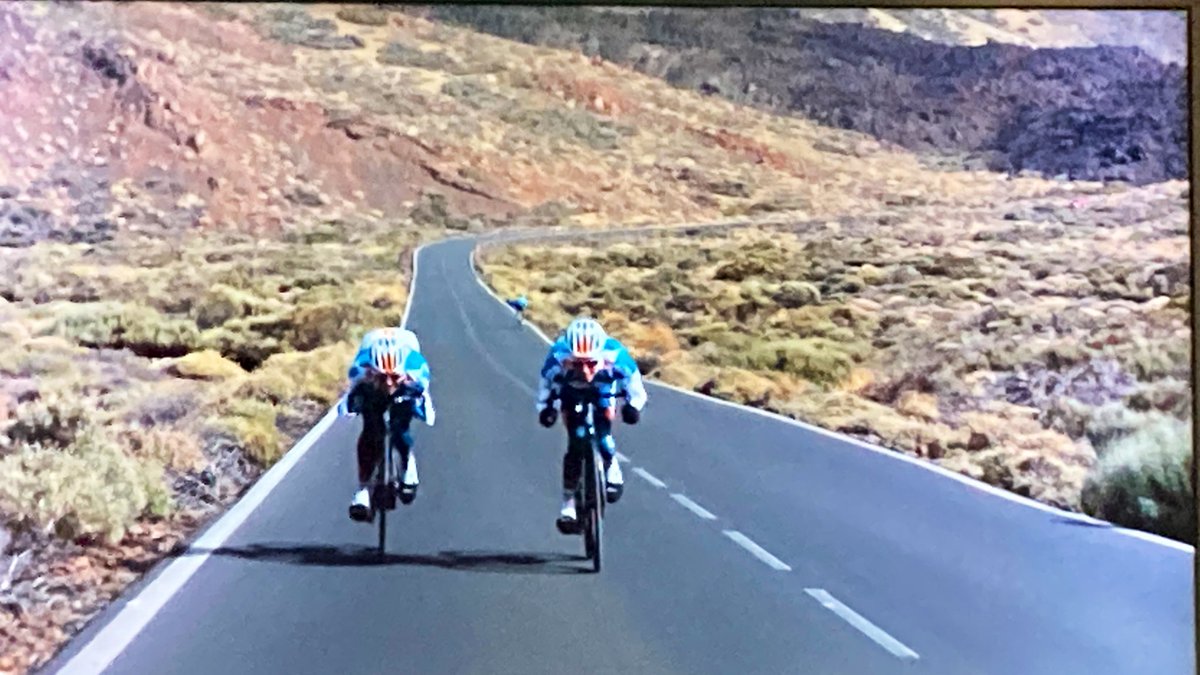 Il vous a fait vibrer dimanche dernier, retrouvez @romainbardet et le nouveau duo qu’il forme avec @WarrenBarguil ! Passionnants, drôles et toujours aussi motivés… C’est dimanche dans @stade2…