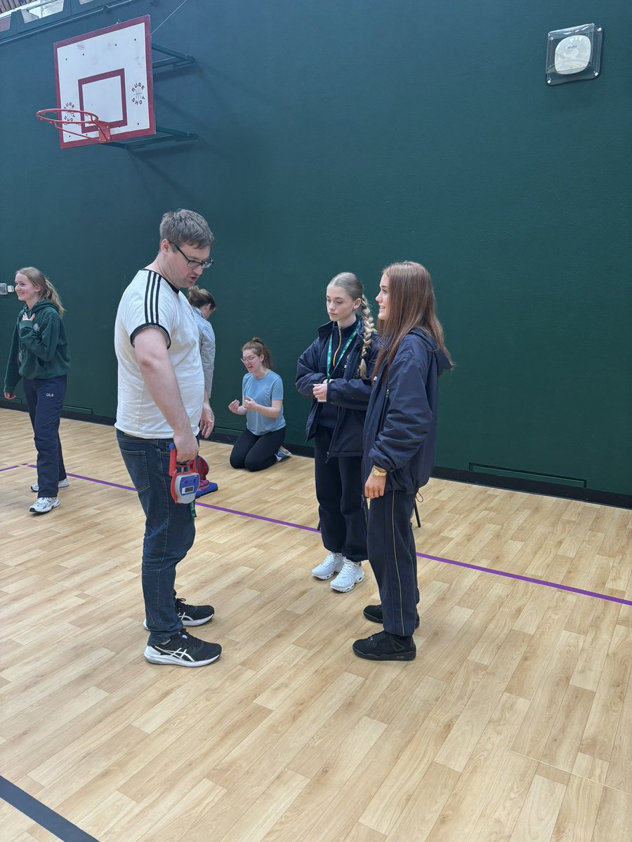 Lisa Kelly tweet media