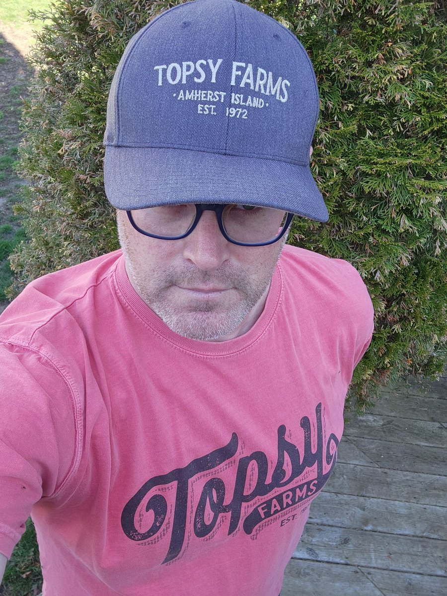 Thinking of @TopsyFarms on this hard day. If you are part of #TeamTopsy and are able, consider a donation to help the farm: gofundme.com/f/fulfill-ians…