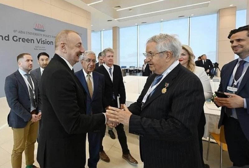President Ilham Aliyev recently honored Dr. Shapour Ansari, a heart surgeon from #SouthAzerbaijan, during the international conference 'COP 29 and Green Vision for Azerbaijan' at ADA University in Baku.