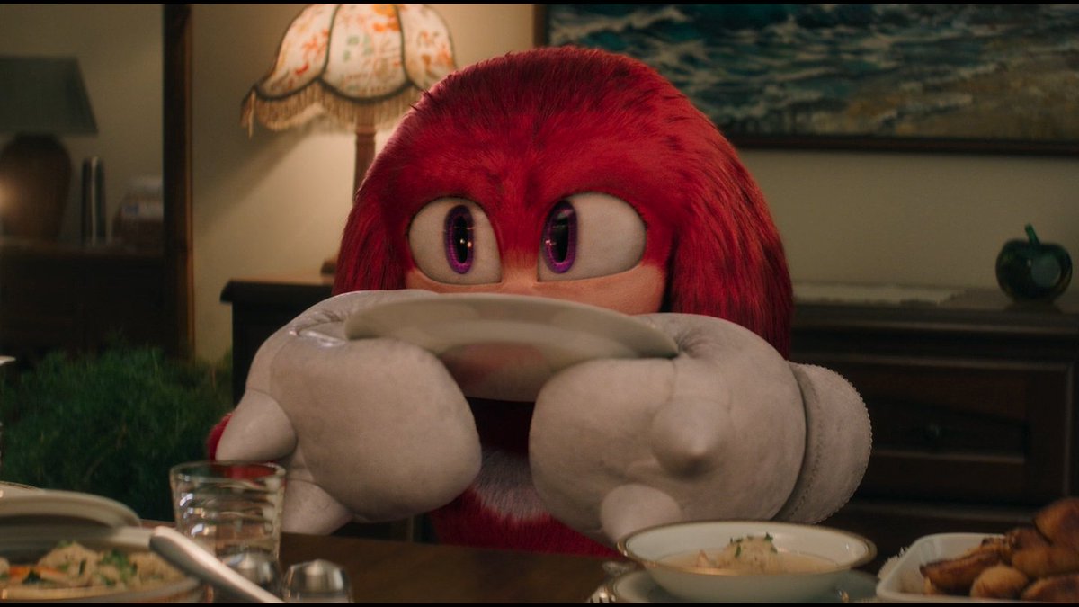 Yo cuando entro en confianza en casa ajena #KNUCKLES