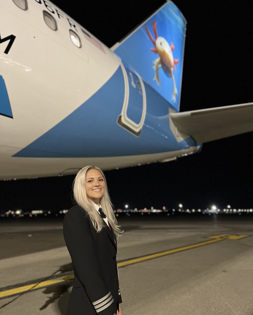 Happy #WorldPilotsDay! Join us in celebrating the incredible journeys of Frontier Airlines' pilots Kaitlyn Wood, Staci Sneed, and Genesah Duffy. bit.ly/4b9q0B5 Here's to the pilots who connect us, one flight at a time! 🌍 ✈️