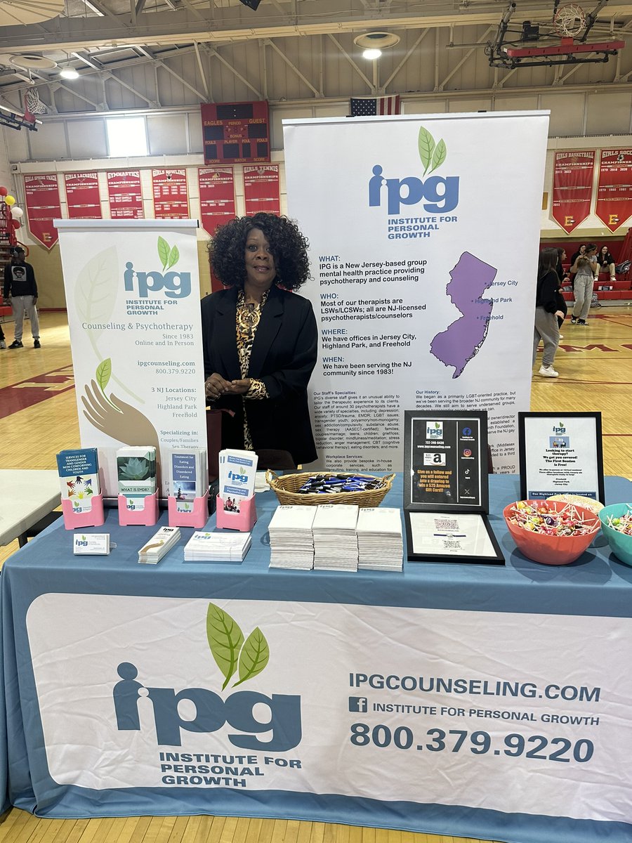 We're Here! At the Edison High School Wellness Fair! #ipgcounseling #psychotherapist #therapist #psychotherapy #therapy #counseling #selfcare #healing #mentalhealthservices #fyp