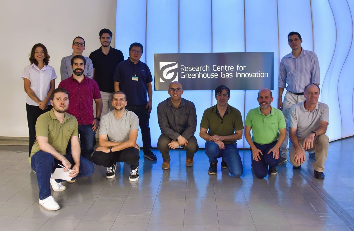 The kick-off of AVENIR, the new RCGI project with TotalEnergies, took place yesterday at RCGI! We thank all participants, especially Raimon Alfaro, R&D Geophysics Lead, TotalEnergies; and professor Bruno Carmo, leader of the project at RCGI. #RCGI #USP #TotalEnergies