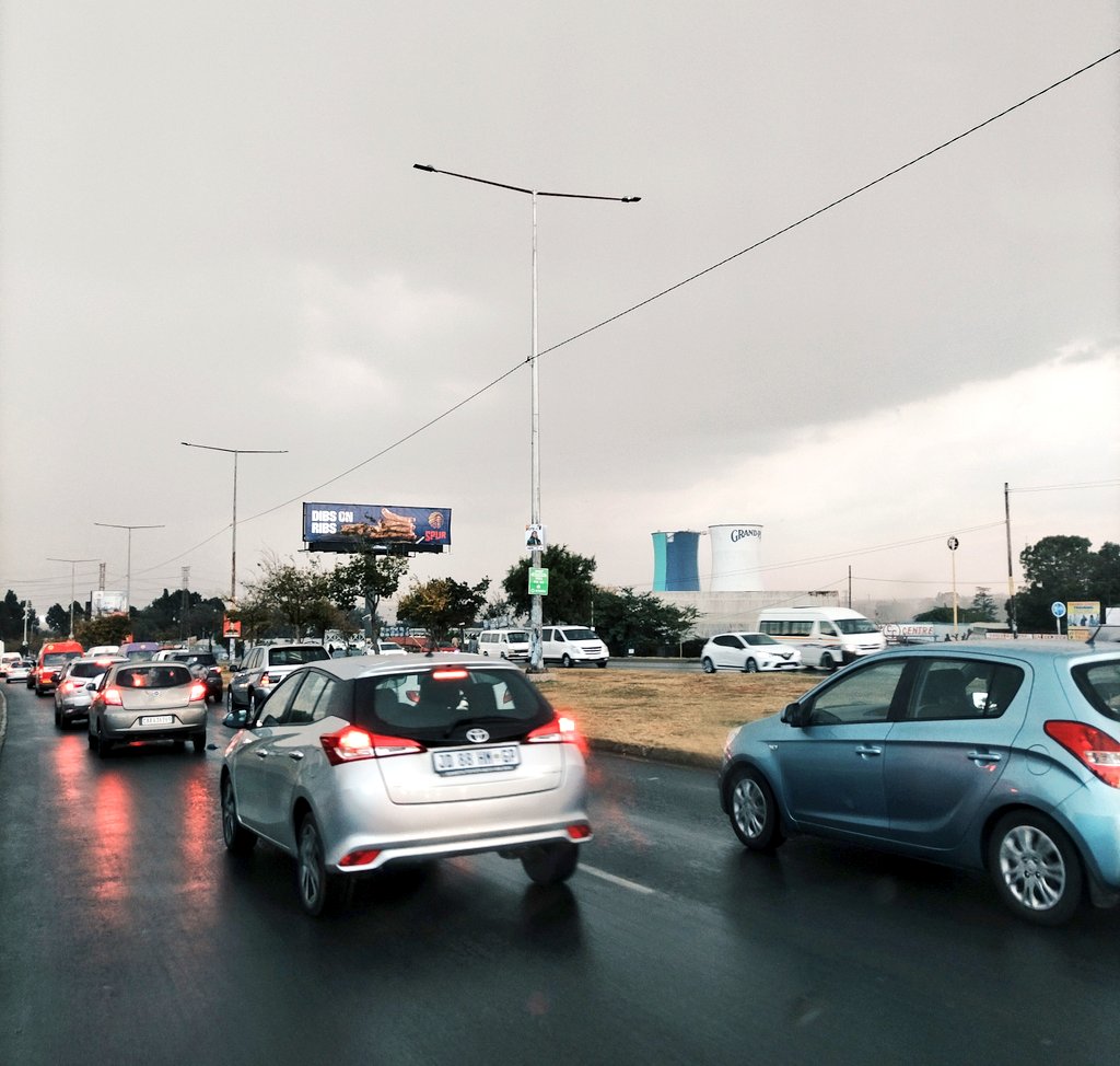 ⚠️ALERT : Heavy Traffic on Chris Hani Road, between Chris Hani Baragwanath Hospital and UJ Soweto Campus.

Budget extra travel time. #JHBTraffic