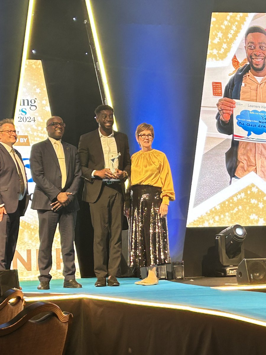 Very proud to present the Mary #Seacole Award for Outstanding Contribution to Diversity and Inclusion with Liz Fenton of NHS England at the Student Nursing Times Awards. Congratulations to Oriyomi Aminu of the Northern Care Alliance NHS Foundation #SNTA