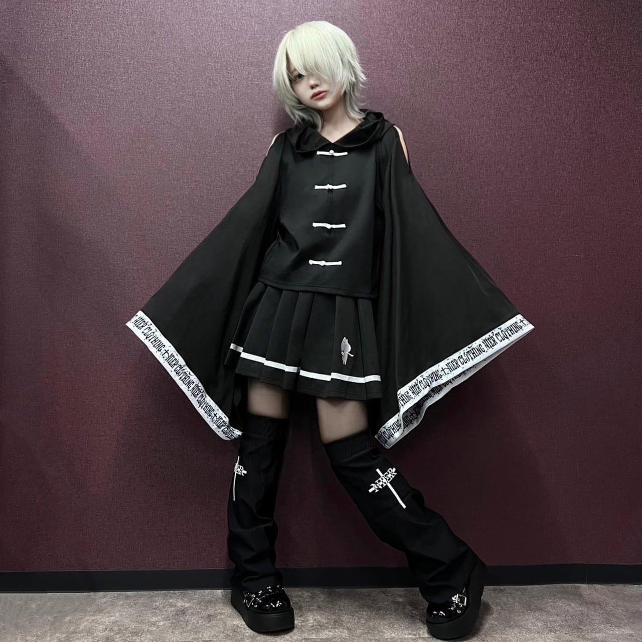 NIER 着物風袖LOGO SLEEVE、CAP ステッカーまとめ売り NIER 着物風袖LOGO SLEEVE、CAP ステッカーまとめ売り