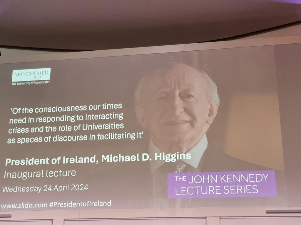 The absolute highlight of my week was getting to be in the presence of @PresidentIRL Dr Michael D. Higgins at the University of Manchester on Wednesday. He makes me proud to be Irish 🇮🇪 Thank you so much to @mangan_sarah & @FreaCommunity for the invitation. I was deeply moved by…