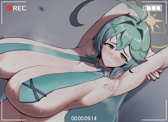 (R-18/NSFW)
ユメ先輩騙されやすいからこういうビデオを撮らされているのでは…と思うおじさん 