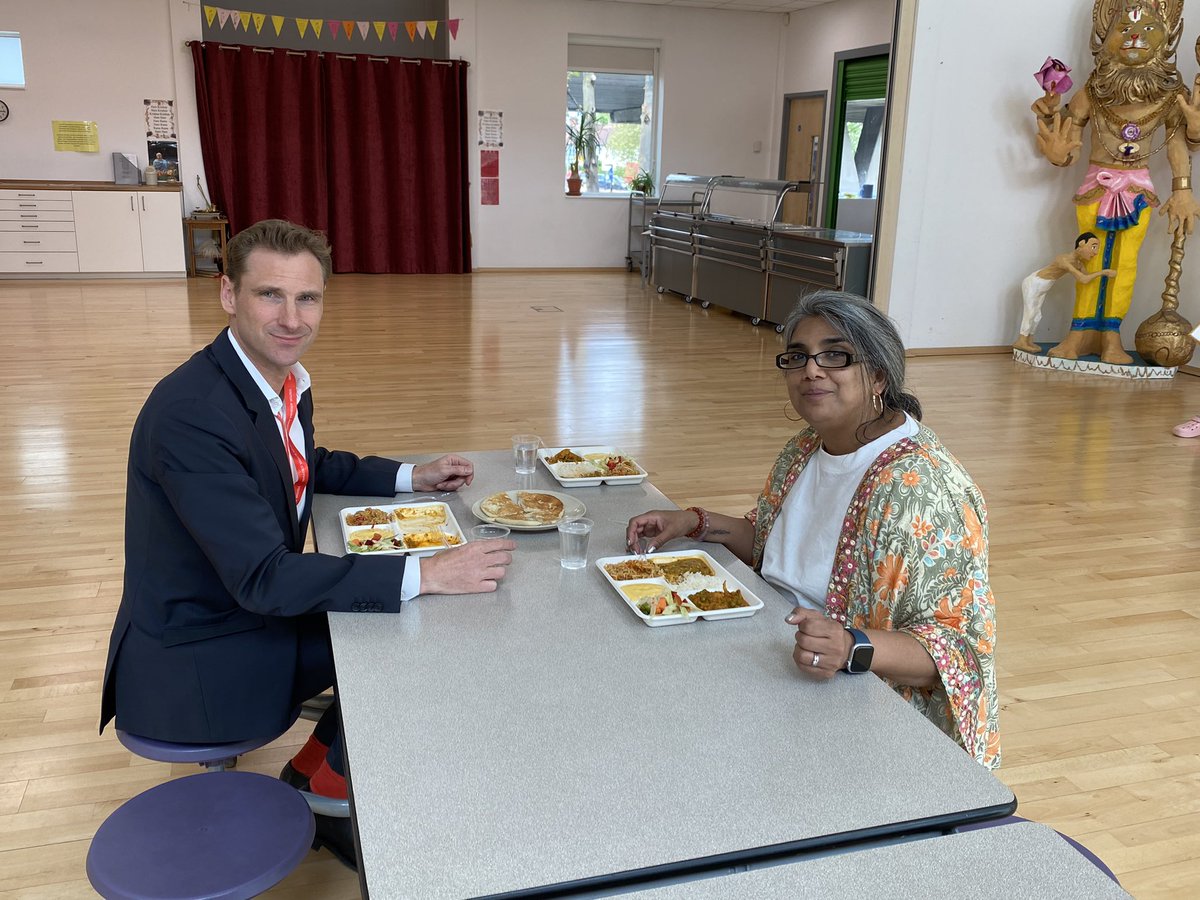 We were lucky to MP Chris Philp visit us today. Our pupil School Council felt ‘heard’ about our road safety matters and learnt more about politics - thank you Mr Philp! @